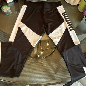 Black and white Puma workout leggings